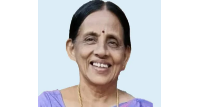 കോഴിക്കോട് മാലിന്യം കത്തിക്കുന്നതിനിടെ തീപ്പൊള്ളലേറ്റ വീട്ടമ്മ മരിച്ചു