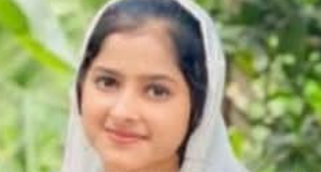 സ്കൂട്ടറിൽ ക്രെയിനിടിച്ച്  നഴ്സിങ് വിദ്യാർത്ഥിനി മരിച്ചു