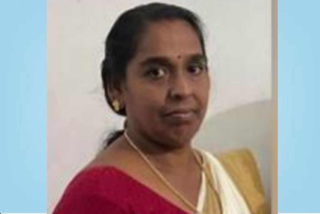 കോഴിക്കോട് സ്കൂട്ടറിൽ യാത്രചെയ്ത സ്ത്രീയുടെ കഴുത്തിൽ ഷാൾ കുരുങ്ങി യുവതിക്ക് ദാരുണാന്ത്യം