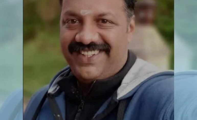 അധ്യാപകൻ സ്കൂളിന് സമീപംകുഴഞ്ഞ് വീണ് മരിച്ചു