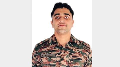 നാട്ടിലേക്കുള്ള യാത്രയില്‍ സൈനികനെ കാണാതായെന്ന പരാതിയുമായി കുടുംബം