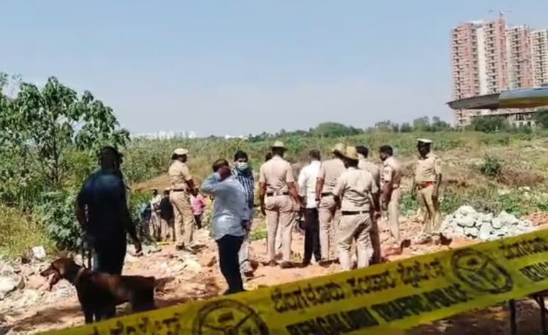 ബെംഗളൂരുവില്‍ യുവതിയെ ബലാല്‍സംഗം ചെയ്ത് കൊലപ്പെടുത്തി.