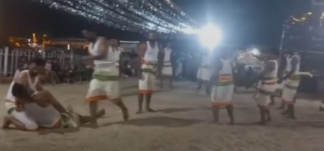 കുത്തിയോട്ട പരിപാടിക്കിടെ കലാകാരൻ കുഴഞ്ഞുവീണു മരിച്ചു