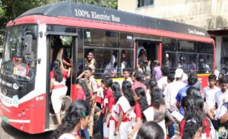 സംസ്ഥാന സ്കൂൾ കലോത്സവം :സൗജന്യ യാത്രാ സൗകര്യം ഒരുക്കി കെഎസ്ആർടിസി.