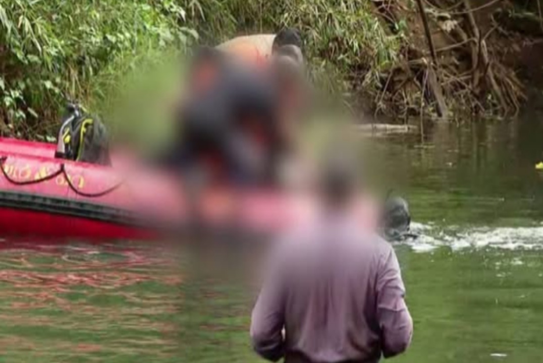 അച്ഛൻകോവിലാറ്റിൽ കുളിക്കാൻ ഇറങ്ങിയ രണ്ട് വിദ്യാര്‍ത്ഥികള്‍ മരിച്ചു.