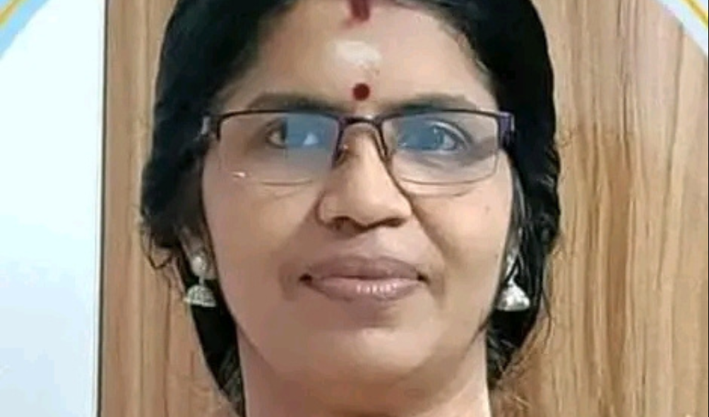 ക്ലാസ്സ് എടുക്കുന്നതിനിടെ അധ്യാപിക കുഴഞ്ഞു വീണു മരിച്ചു