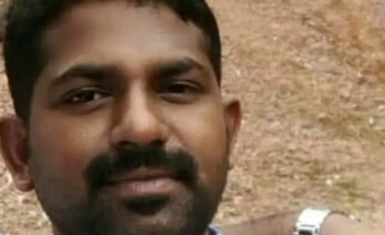ത്രിശൂരിൽ യുവാവിനെ വീടിനുള്ളിൽ മരിച്ച നിലയിൽ കണ്ടെത്തി.