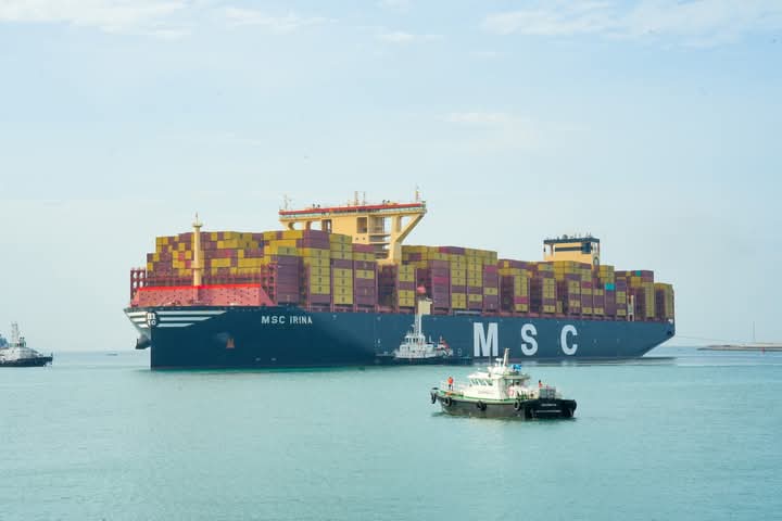 ലോകത്തിലെ ഏറ്റവും വലിയ കണ്ടെയ്നർ കപ്പലായ എം എസ് സി ഐറിന  വിഴിഞ്ഞം തുറമുഖത്ത് എത്തും.