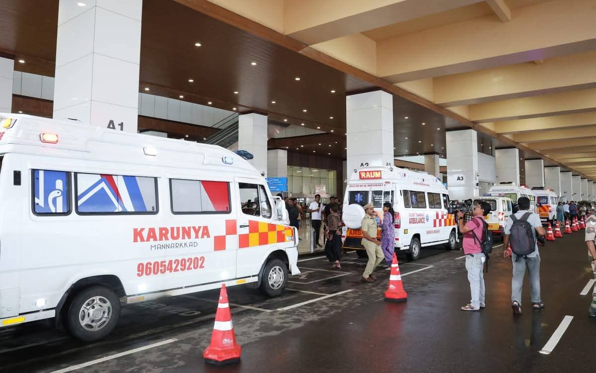 കെനിയയിൽ വിനോദ യാത്രാ സംഘം സഞ്ചരിച്ചിരുന്ന വാഹനം അപകടത്തില്‍പ്പെട്ടു മരിച്ച 5 മലയാളികളുടെ മൃതദേഹം നാട്ടിലെത്തിച്ചു.