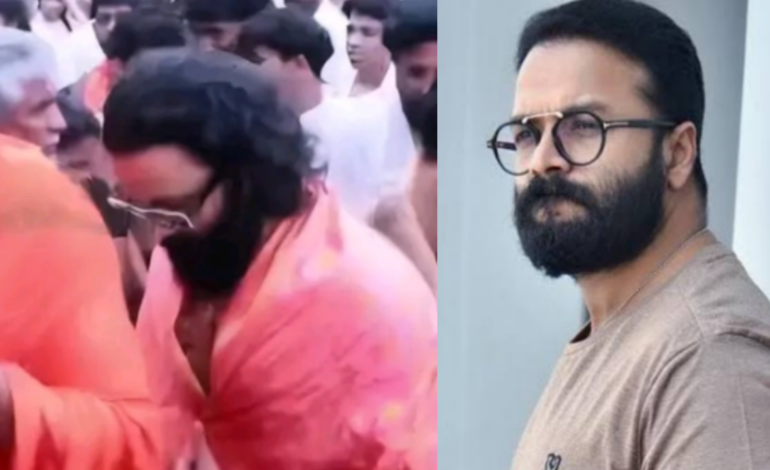 കൊട്ടിയൂർ ക്ഷേത്രത്തിൽ ദർശനത്തിന് എത്തിയ നടൻ ജയസൂര്യയുടെ കൂടെയുള്ളവർ ഫോട്ടോഗ്രാഫറെ മർദിച്ചുവെന്ന് പരാതി: ചികിത്സ തേടി ഫോട്ടോഗ്രാഫർ