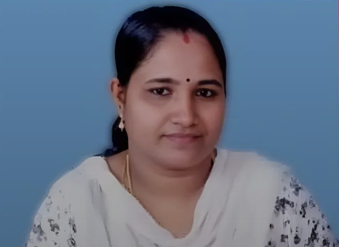 തൊണ്ടയിൽ  ഭക്ഷണം കുടുങ്ങി വീട്ടമ്മ മരിച്ചു