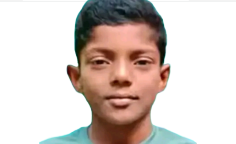 കൊല്ലത്ത് സ്കൂളിൽ വിദ്യാർത്ഥി ഷോക്കേറ്റ് മരിച്ചു