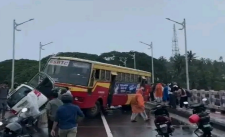 കോഴിക്കോട്കെ എസ്ആർടിസി ബസും കാറുകളും കൂട്ടിയിടിച്ചു:  ഒരാൾ മരിച്ചു : നിരവധി പേർക്ക് പരിക്ക്