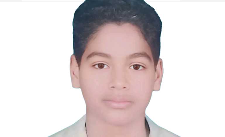 അഞ്ചലിൽ പ്ലസ് വൺ വിദ്യാർഥിയെ വീട്ടിനുള്ളിൽ മരിച്ച നിലയിൽ