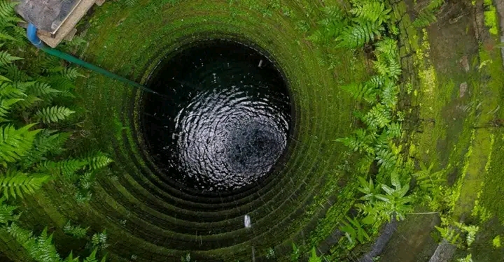 താനാളൂരിൽ വീട്ടുമുറ്റത്തെ കിണർ അപ്രത്യക്ഷമായി