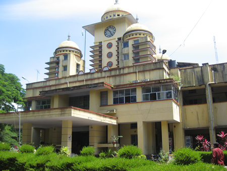 കോട്ടയം കളക്ടറേറ്റിൽ ബോംബ് ഭീഷണി