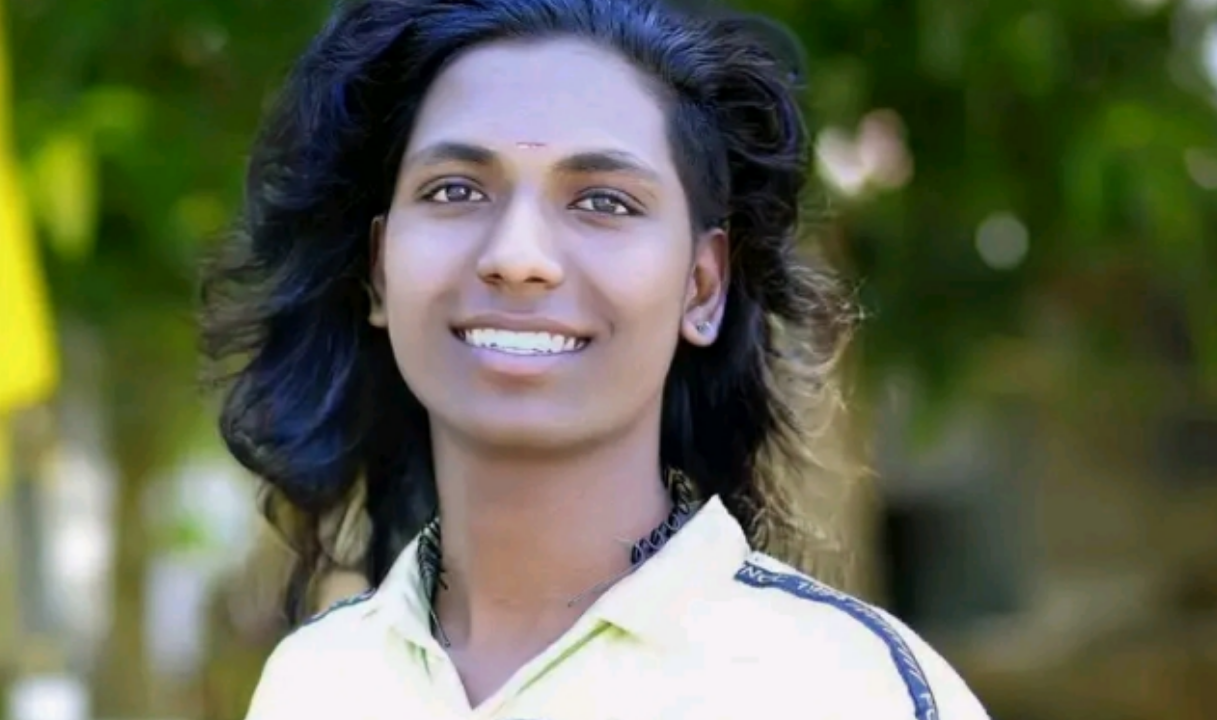 നാടൻ പാട്ട് കലാകാരൻ കണ്ടല്ലൂർ അനന്തു തൂങ്ങിമരിച്ചനിലയിൽ