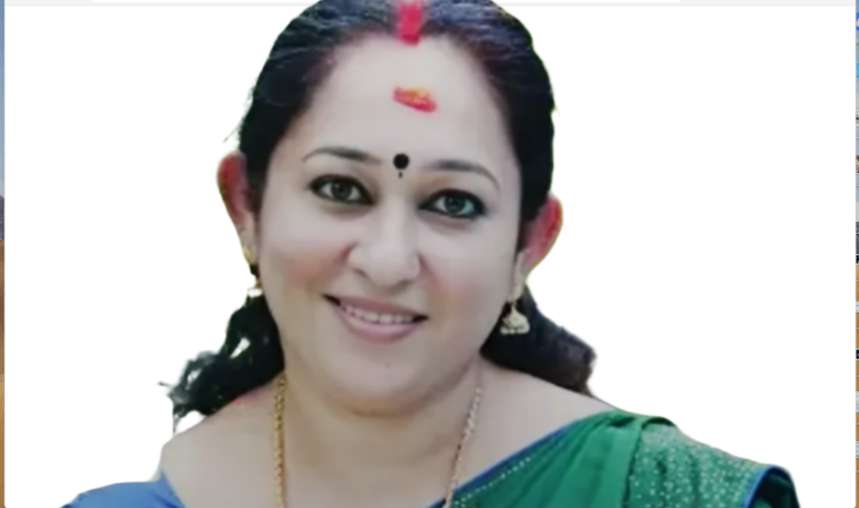 കരുനാഗപ്പള്ളി സ്റ്റേഷനിൽ ട്രെയിൻ തട്ടി മദ്ധ്യവയസ്കയുടെ കാലറ്റു