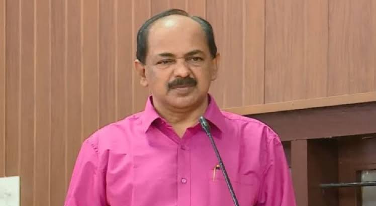 സംസ്ഥാനത്ത് വ്യാജ വെളിച്ചെണ്ണ വില്‍ക്കുന്നവര്‍ക്കെതിരെ കര്‍ശന നടപടിയെടുക്കുമെന്ന് മന്ത്രി ജി ആര്‍ അനില്‍.