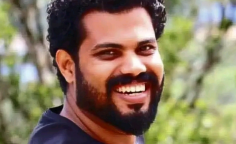 കൊട്ടിയത്ത് ബൈക്ക് നിയന്ത്രണം തെറ്റി ബസിനടിയില്‍പെട്ടു: അധ്യാപകന് ദാരുണാന്ത്യം.