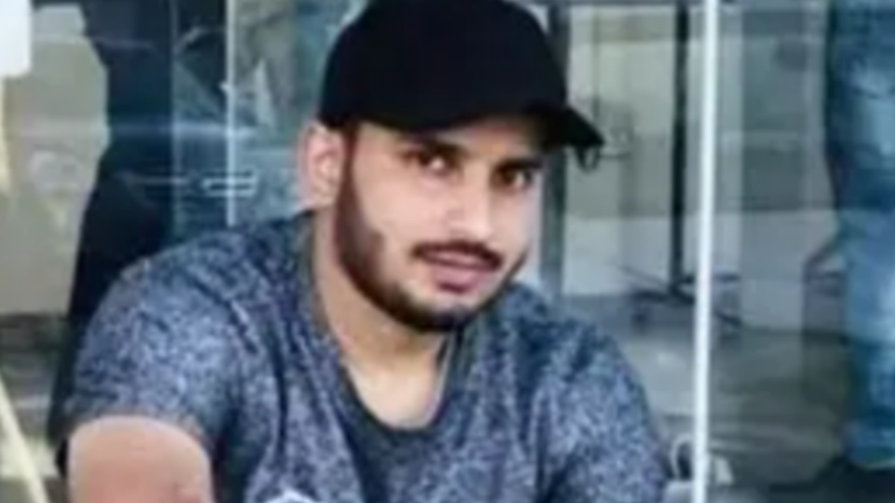 കാഞ്ഞിരപ്പള്ളിയിൽ ബസ്സും ബൈക്കും കൂട്ടിയിടിച്ച്  ബൈക്ക് യാത്രികന് യുവാവിന് ദാരുണാന്ത്യം