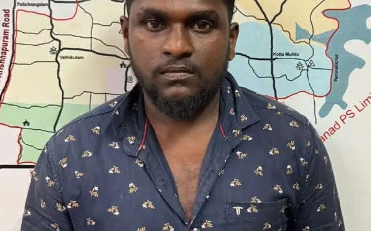 മാവേലിക്കരയിൽ രണ്ടാം ക്ലാസുകാരിക്ക് നേരെ ലൈംഗികാതിക്രമം : അച്ഛൻ്റെ ഉറ്റസുഹൃത്ത് അറസ്റ്റിൽ