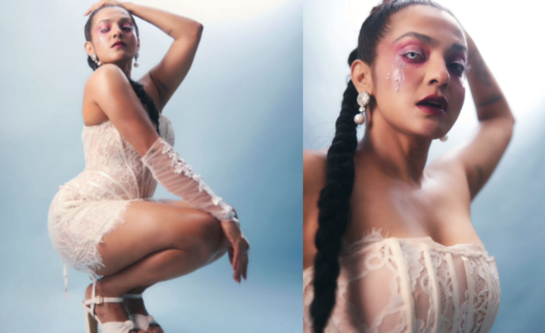 കിടിലൻ മേക്കോവറുമായി പാർവതി തിരുവോത്ത്; പുതിയ ലുക്കിൽ സോഷ്യൽ മീഡിയ ചൂടുപിടിക്കുന്നു