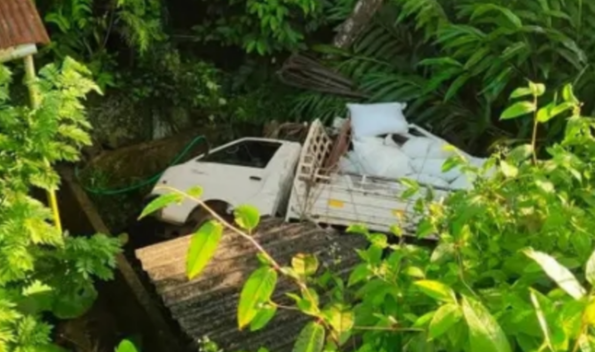 അടിമാലിയിൽ വാഹനാപകടം: ലൈബ്രറി  ബൈപാസ് റോഡിൽ രാവിലെ അപകടം നടന്നത്