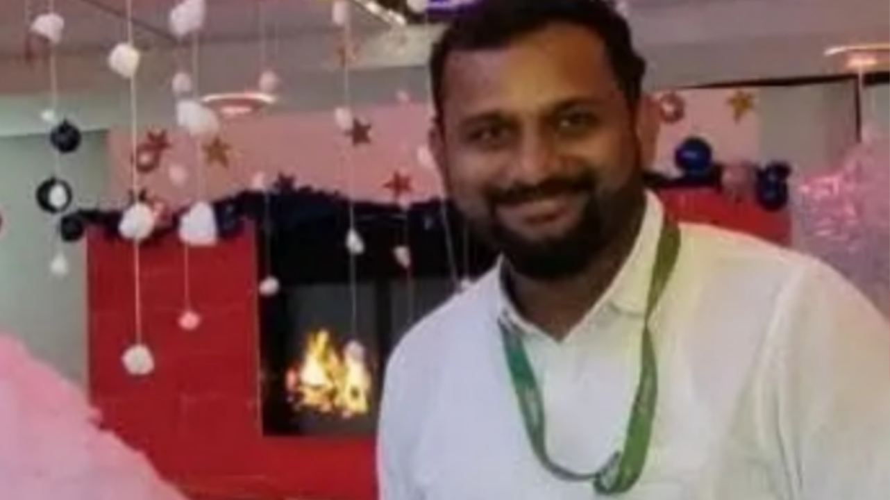 എറണാകുളം ടിസിഎസ് ഉദ്യോഗസ്ഥൻ സിബി രാജ് (45) അന്തരിച്ചു
