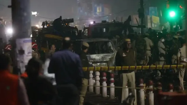 ചെങ്കോട്ട സ്ഫോടനത്തിൽ നടുങ്ങി രാജ്യം:ഭീകരാക്രമണം ഉറപ്പിച്ച് അന്വേഷണ സംഘം