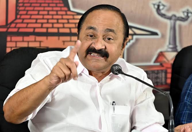 സ്ഥാനാർത്ഥികളെയും ഉദ്യോഗസ്ഥരെയും സിപിഐഎം ഭീഷണിപ്പെടുത്തുന്നുവെന്നാരോപിച്ച് പ്രതിപക്ഷ നേതാവ് വി.ഡി. സതീശൻ