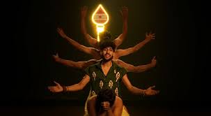 ‘കാക്കും വടിവേല്‍’ എന്ന തമിഴ് പാട്ട് ട്രിപ്പള്‍ ഹിറ്റ് :പുതുതലമുറ എങ്ങോട്ട് അഭിരൂചിയറിയാതെ അന്തംവിട്ട് സംവിധായകര്‍