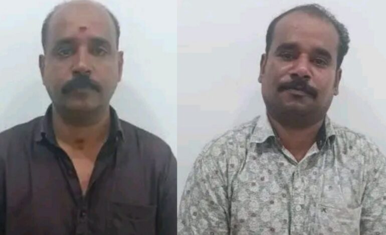 വീടിന്റെ ഗേയ്റ്റിന് സമീപം കോമ്പൗണ്ടിലേക്ക് സ്ഫോടക വസ്തുക്കൾ കത്തിച്ചെറിഞ്ഞു: സഹോദരങ്ങൾ അറസ്റ്റിൽ