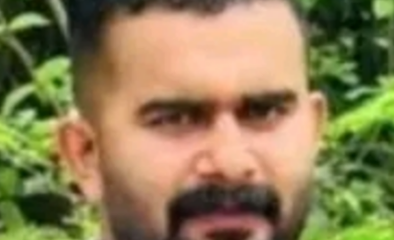 നന്നമ്പ്ര മേലേപ്പുറത്ത് കാർ തടഞ്ഞുനിർത്തി  രണ്ട് കോടി തട്ടി: കേസിൽ മുഖ്യസൂത്രധാരൻ അറസ്റ്റിൽ