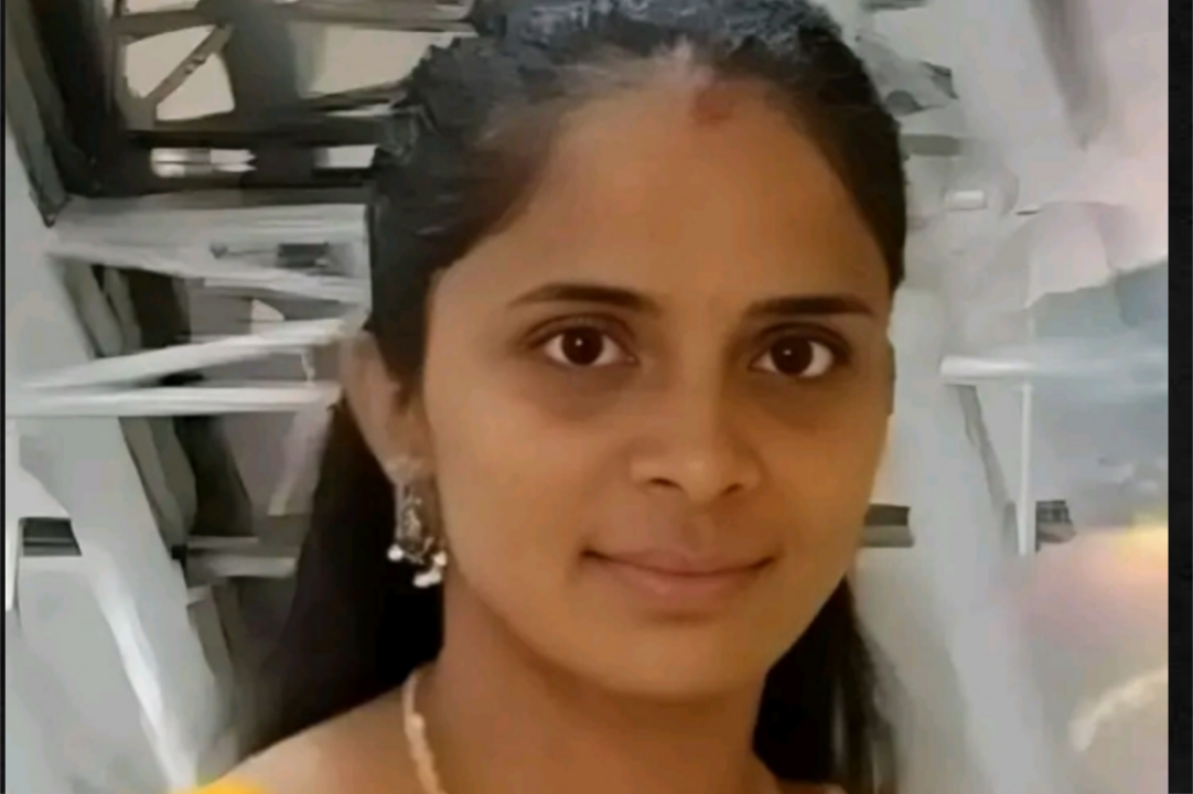 ഭാര്യയ്ക്ക് അവിഹിത ബന്ധമെന്ന് സംശയം, മക്കളുടെ മുന്നിലിട്ട് തീകൊളുത്തി കൊന്നു; തടയാൻ ശ്രമിച്ച മകളെയും തീയില്‍ തള്ളി