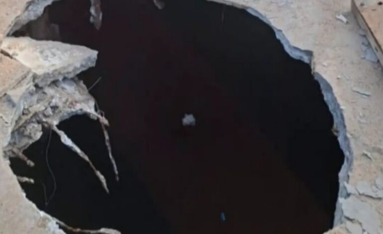 കോണ്‍ക്രീറ്റ് പാളി തകര്‍ന്ന് വീണു; ഹാര്‍ബറില്‍ ഗര്‍ത്തം