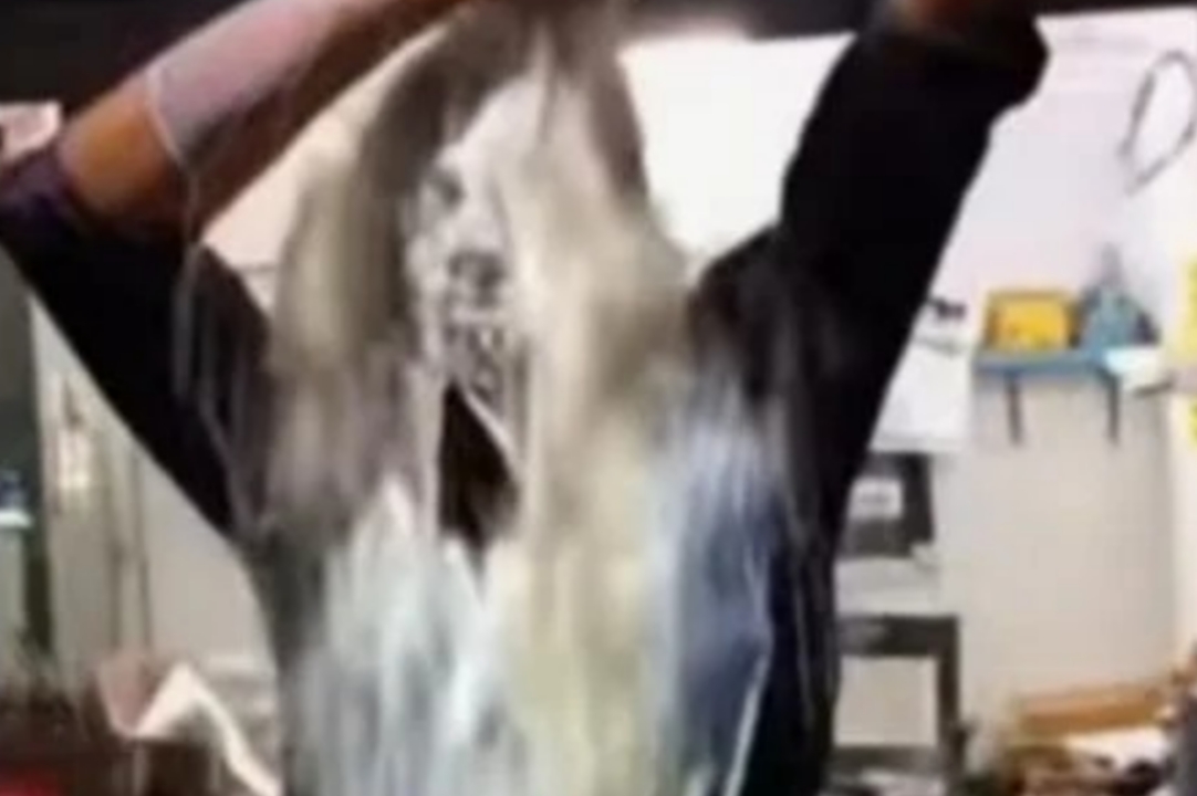 പാലൊഴിച്ച് പ്രതിഷേധിച്ച യുവാവിന്റേത് നാടകമെന്ന് സഹകര്‍ഷകര്‍