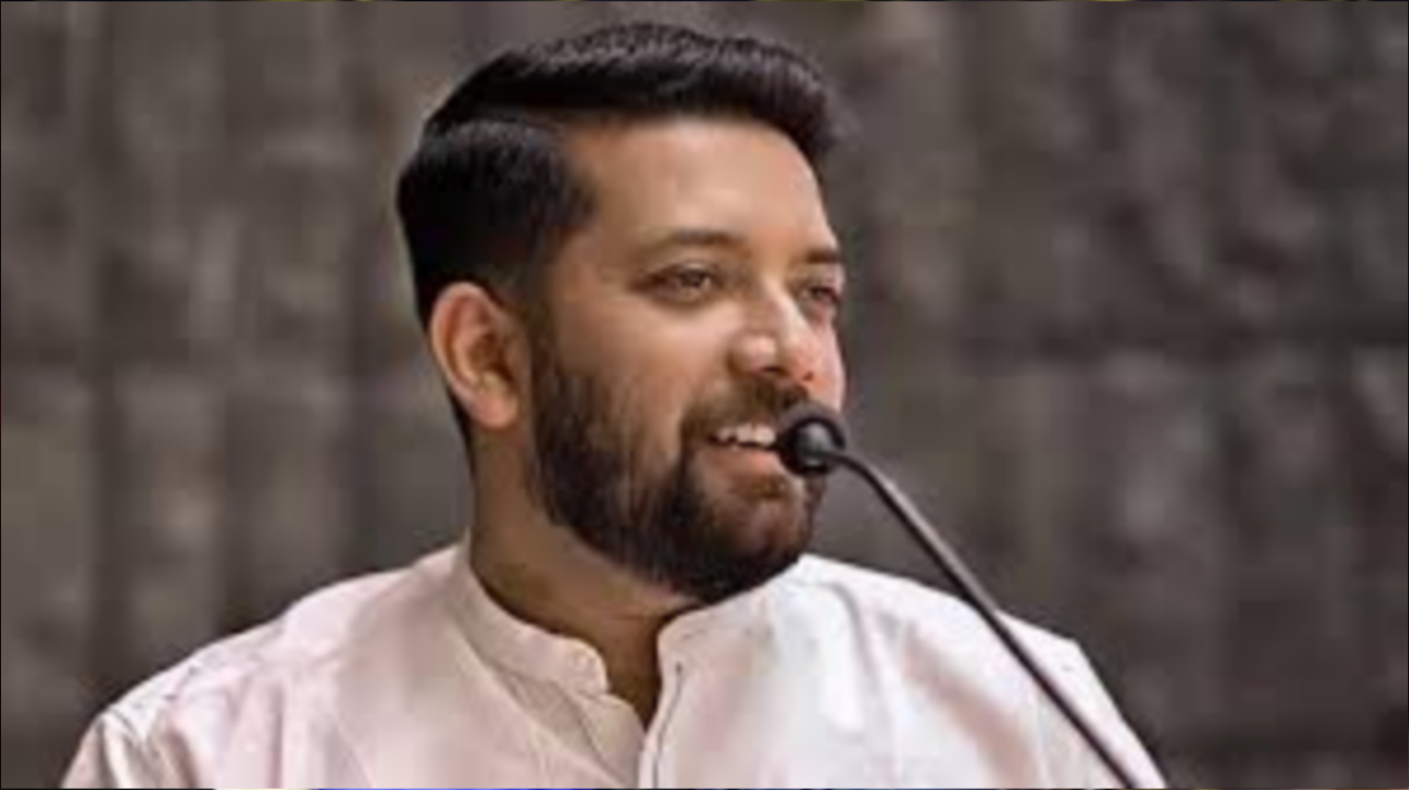 എ കെ ബാലന്റെ വിവാദ പ്രസ്താവനയ്‌ക്കെതിരെ ഷാഫി പറമ്പിൽ; വക്കീൽ നോട്ടീസുമായി ജമാഅത്തെ ഇസ്‌ലാമി