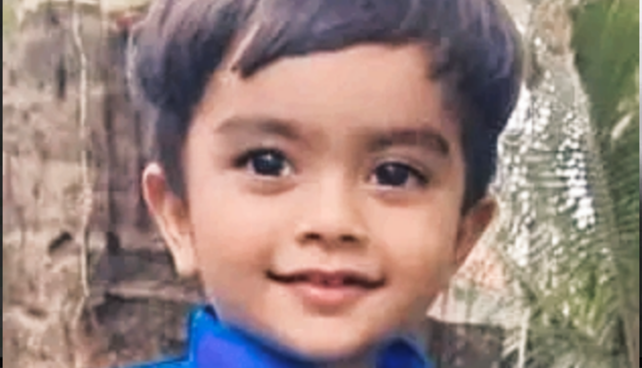 ചെങ്ങന്നൂരിൽ  2 വയസ്സുകാരൻ ബക്കറ്റിൽ തലകീഴായി വീണു; ദാരുണാന്ത്യം