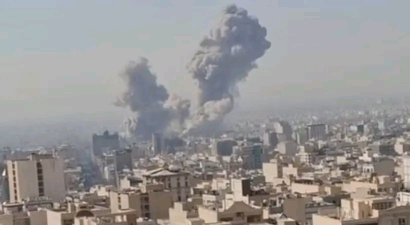 യുദ്ധം രൂക്ഷം :ഇറാൻ പരമോന്നത നേതാവ് ആയത്തുല്ല അലി ഖാംനഇ കൊല്ലപ്പെട്ടതിന് പിന്നാലെ പശ്ചിമേഷ്യയിൽ യുദ്ധം രൂക്ഷമാകുന്നു