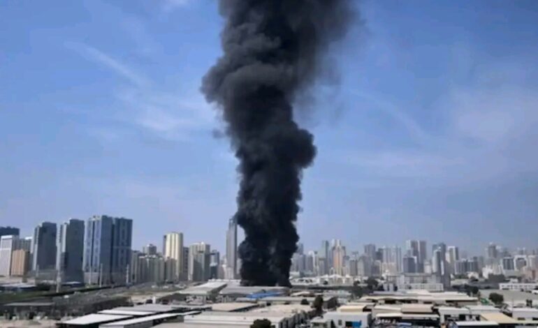 ഗൾഫ് രാജ്യങ്ങളിൽ വീണ്ടും ആക്രമണവുമായി ഇറാൻ ; കുവൈറ്റിലെ യുഎസ് എംബസിക്ക് നേരെ മിസൈൽ ആക്രമണം