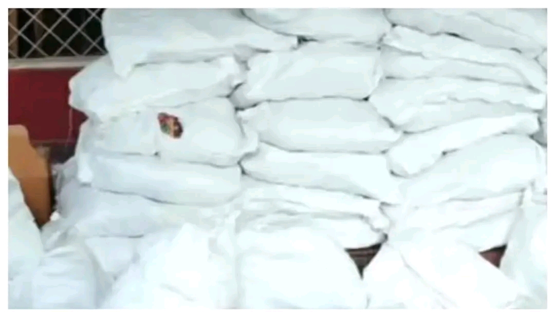 റേഷൻ കടയുടെ മറവിൽ പുകയില വിൽപ്പന: 170 കിലോ നിരോധിത ഉൽപ്പന്നങ്ങളുമായി ഹോൾസെയിൽ വ്യാപാരി പിടിയിൽ