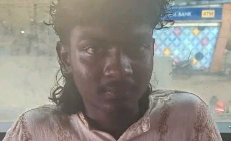 കാമുകി പോയി നിരാശ വന്ദേ ഭാരതിന്  നേരെ കല്ലെറിഞ്ഞ 18 കാരൻ അറസ്റ്റിൽ