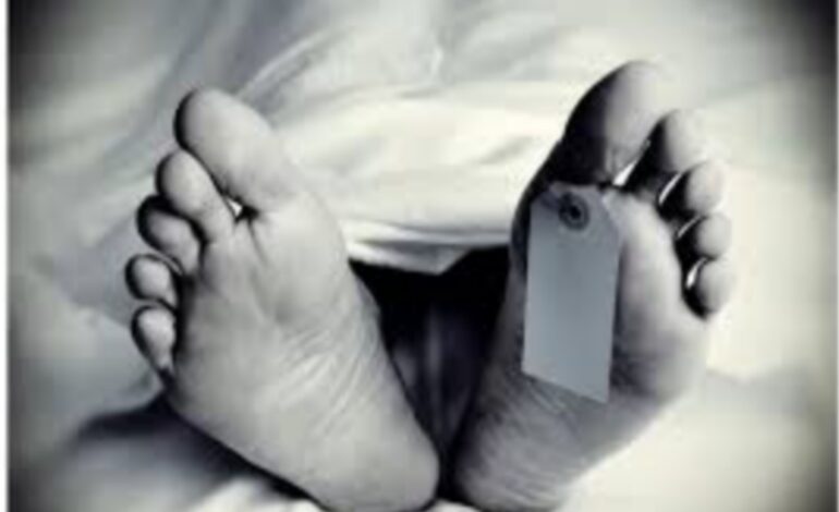 ഹോട്ടല്‍ ജീവനക്കാരനെ മരിച്ച നിലയില്‍ കണ്ടെത്തി.