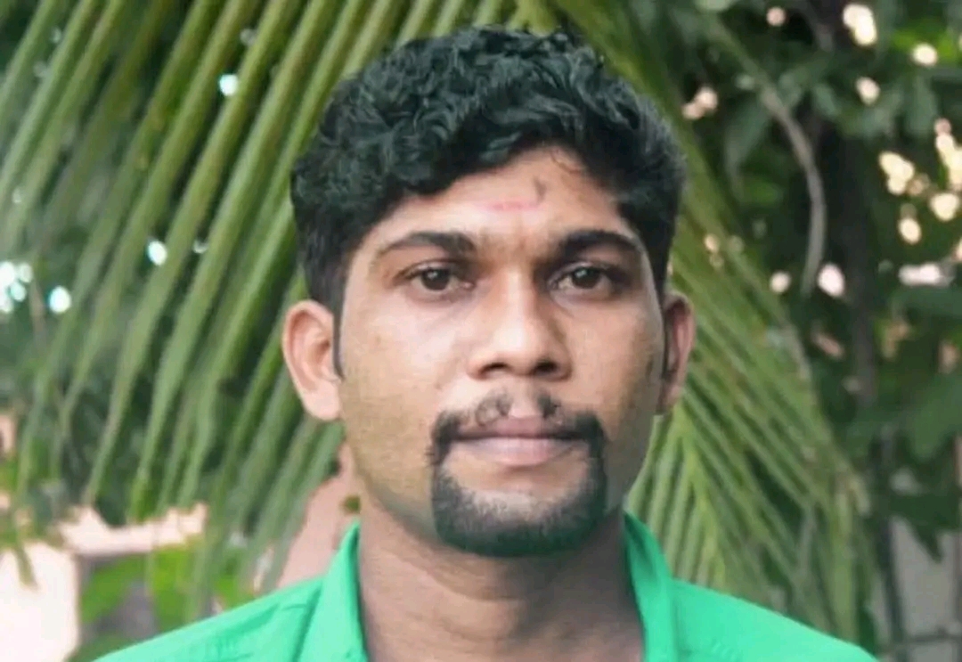 നെല്ലുമായി പോയ വള്ളത്തിൽ നിന്ന് ആറ്റിൽവീണ് യുവാവിന് ദാരുണാന്ത്യം