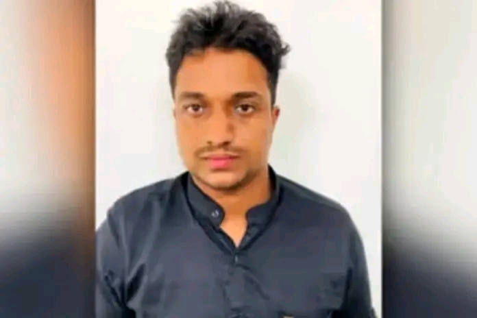 ഗീതാ ഗോപിക്കെതിരെ ജാതീയ അധിക്ഷേപം നടത്തി; സി സി മുകുന്ദന്റെ പേഴ്സണല്‍ സ്റ്റാഫ് പൊലീസ് കസ്റ്റഡിയിൽ