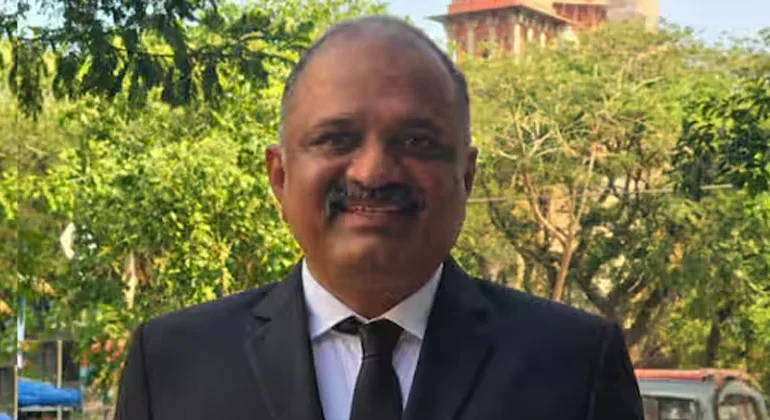 രാജീവ് ഗാന്ധി വധക്കേസിൽ ശിക്ഷിക്കപ്പെട്ട പേരറിവാളൻ ഇനി അഭിഭാഷകൻ; എൻറോൾ ചെയ്തു