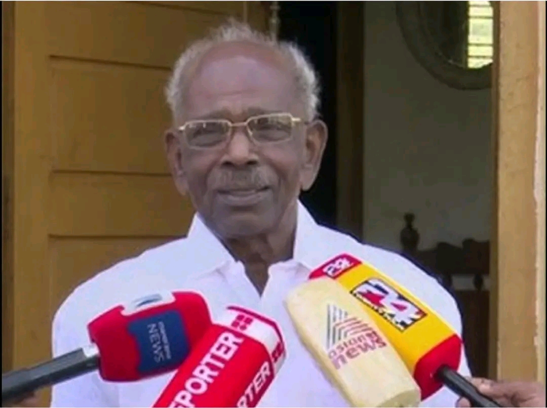 യുഡിഎഫിന് വോട്ട് ചെയ്തവർ വിഡ്ഢികളാണെന്ന് സിപിഎം നേതാവും മുൻമന്ത്രിയുമായ എം.എം. മണി