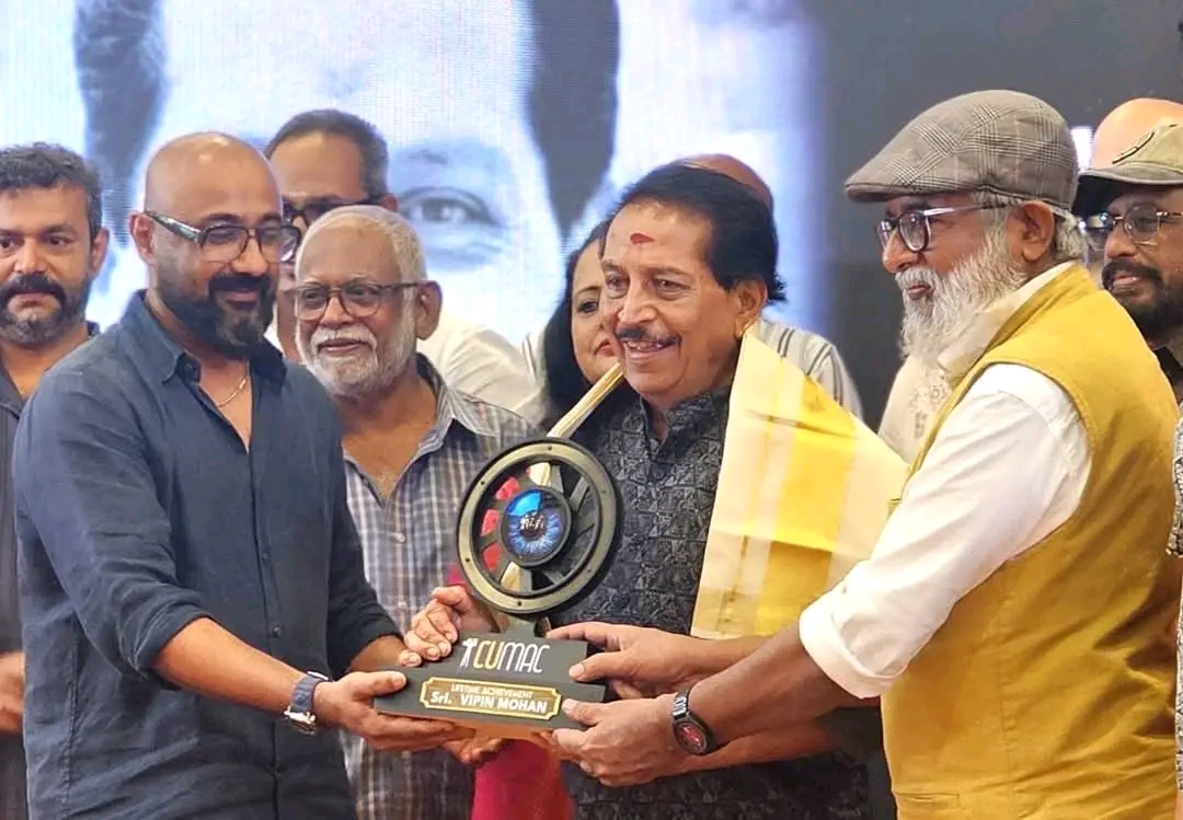 നാടോടിക്കാറ്റ് മുതൽ സന്ദേശം വരെ:വിപിൻ മോഹന് സമഗ്ര സംഭാവന പുരസ്‌കാരം