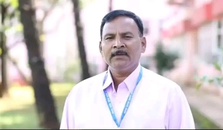 നീറ്റ് യുജി ചോദ്യപേപ്പര്‍ ചോര്‍ച്ച  മുഖ്യസൂത്രധാരന്‍ പ്രൊഫ. പി വി കുല്‍കര്‍ണി പിടിയില്‍